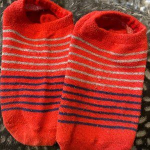Red low cut boy's socks
